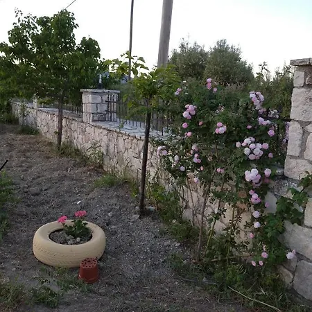 Σπίτι διακοπών Vossos εξοχικεσ κατοικιεσ *